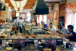 tempat makan sushi di jepang